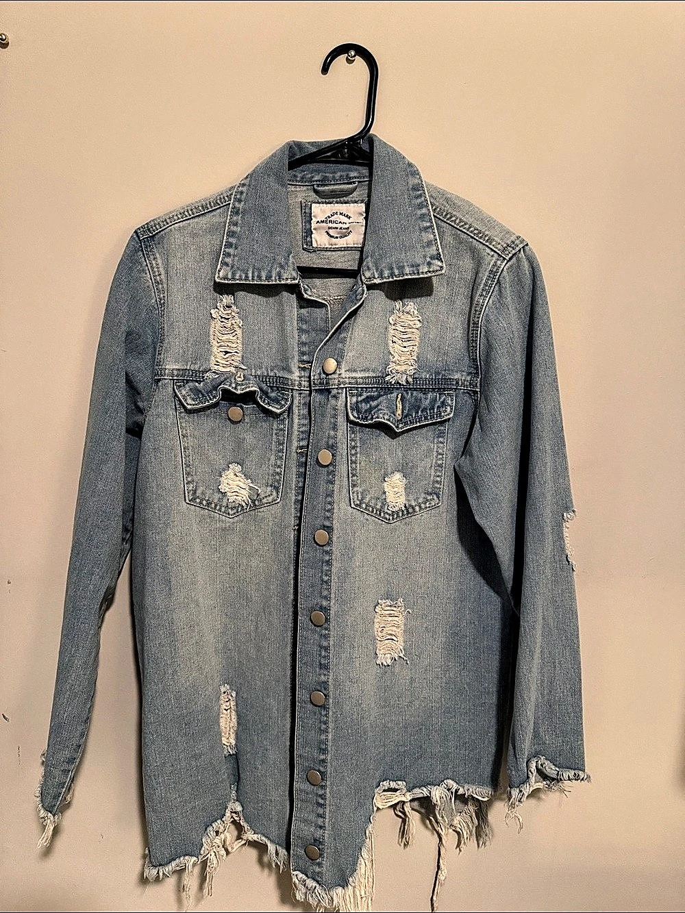American Eagle Distressed Denim Jean Jacket in Blue